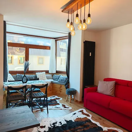 Hostdomus - Little Pearl