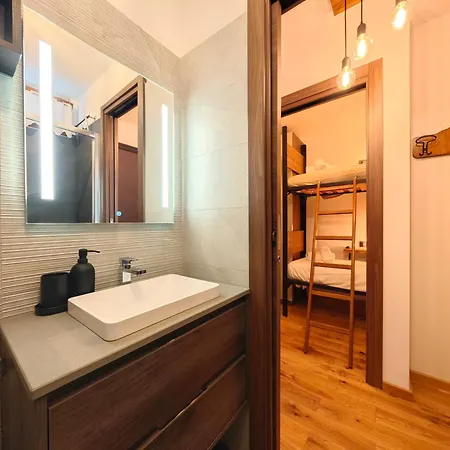 Hostdomus - Little Pearl *