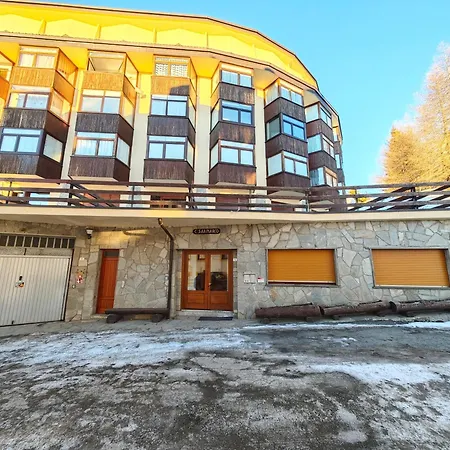 Apartment Hostdomus - Little Pearl Sestriere